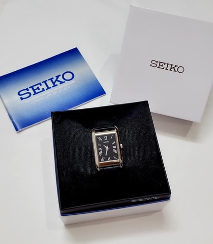 ساعة سيكو اليابانية انالوج كوارتز الرقيقة (Edg) مس...