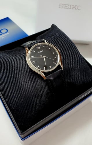 ساعة سيكو اليابانية انالوج كوارتز الرقيقة (Edg) جل...