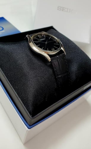 ساعة سيكو اليابانية انالوج كوارتز الرقيقة (Edg) جل...