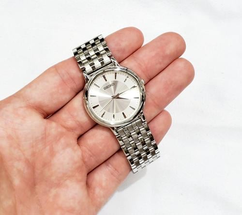 ساعة سيكو اليابانية انالوج كوارتز الرقيقة (Edg) ست...