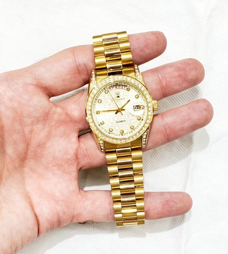 ساعة ايلجينس السويسرية انالوج كوارتز (SWISS MADE)...