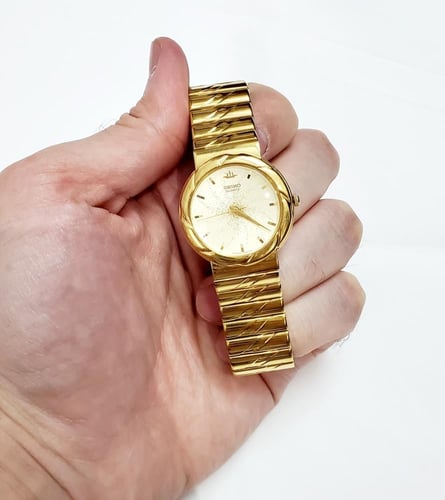 ساعة سيكو فئة لاسال اليابانية انالوج كوارتز الرقيق...