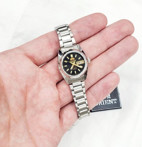 ساعة اورينت اليابانية الكلاسيكية اوتوماتيك بتاريخي...