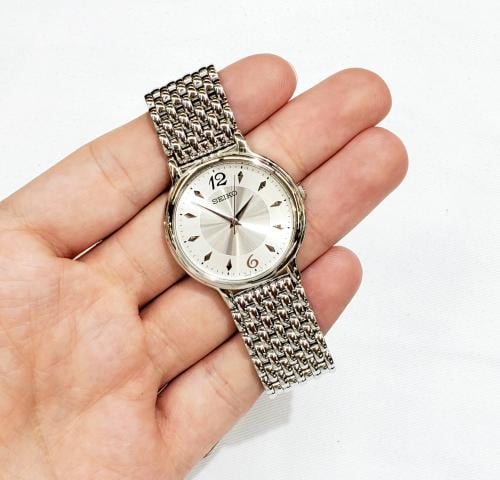 ساعة سيكو اليابانية انالوج كوارتز الرقيقة (Edg) ست...