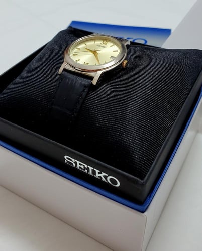 ساعة سيكو اليابانية انالوج كوارتز الرقيقة (Edg) بت...