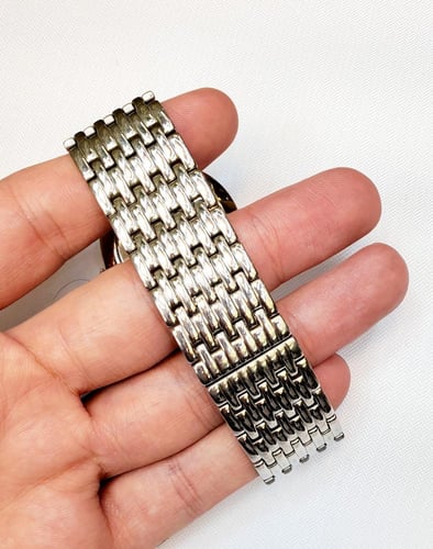 ساعة بيارجين السويسرية انالوج كوارتز (SWISS MADE)...