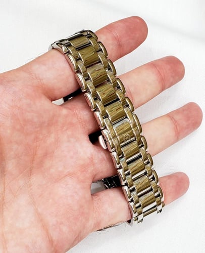 ساعة ماجستي السويسرية انالوج كوارتز (SWISS MADE) م...