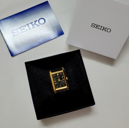 ساعة سيكو اليابانية انالوج كوارتز الرقيقة (Edg) مس...