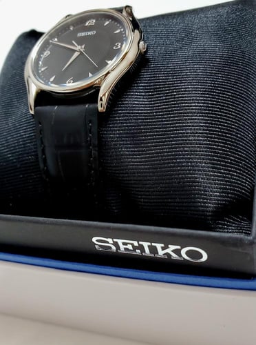 ساعة سيكو اليابانية انالوج كوارتز الرقيقة (Edg) جل...