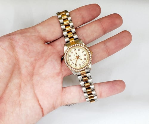 ساعة ايلجينس السويسرية انالوج كوارتز (SWISS MADE)...