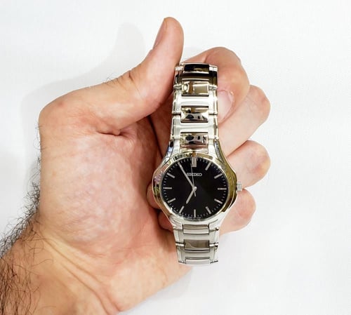 ساعة سيكو اليابانية المميزة انالوج كوارتز الرقيقة...