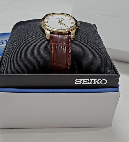 ساعة سيكو اليابانية انالوج كوارتز الرقيقة (Edg) زج...