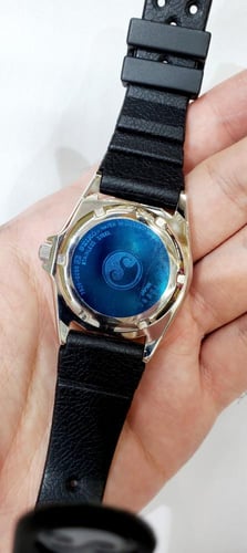 ساعة سيكو 5 سبورتس بيبسي 21 جويلز بتاريخين لون ازر...