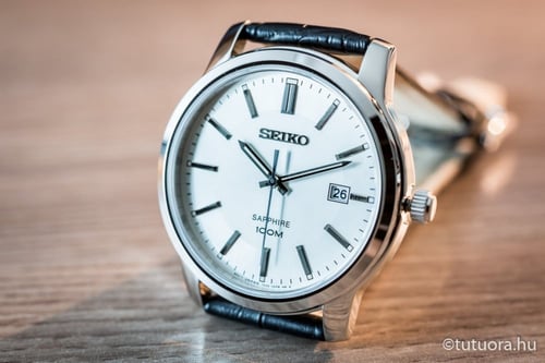 ساعة سيكو اليابانية انالوج كوارتز بتاريخ ( ضد الخد...