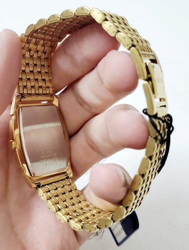 ساعة سيكو اليابانية انالوج كوارتز الرقيقة (Edg) ست...