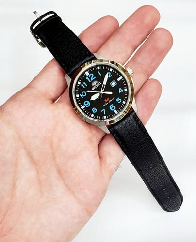 Orient Men's Leather Strap SP Series Quartz Watch...