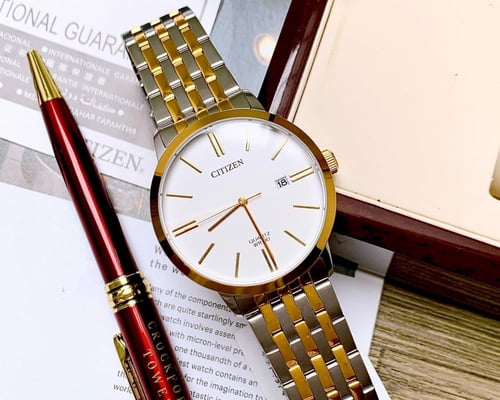 ساعة سيتزن اليابانية انالوج كوارتز بتاريخ ستانلس س...