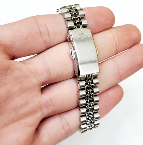 Orient Ladies "Oyster" Sapphire Classic Automatic...