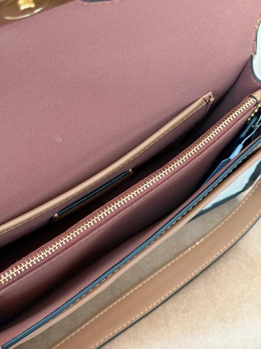 شنطة كوتش تابي Tabby