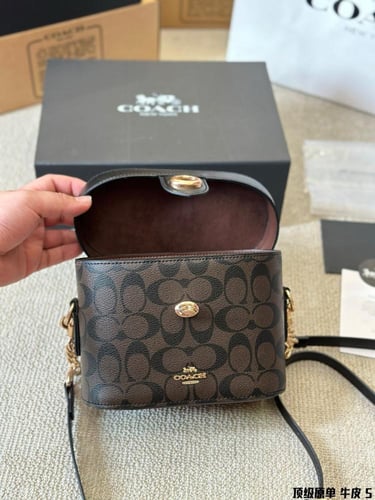 شنطة كوتش Kay