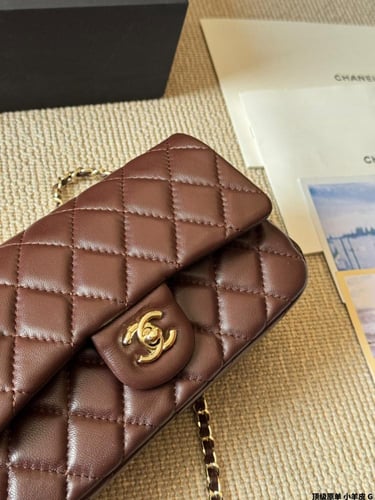 شنطة شانيل cf (متوفرة بلونين)