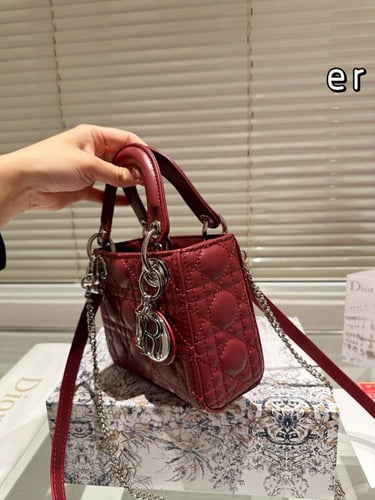 شنطة ليدي ديور لون الهاردوير فضي 17cm Lady Dior (م...