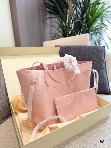 شنطة لويس فيتون Neverfull