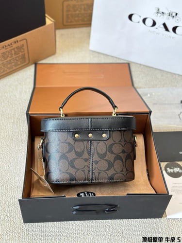 شنطة كوتش Kay