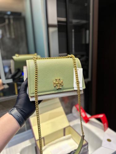 شنطة توري بورش