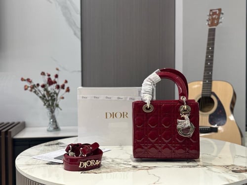 شنطة ليدي ديور Lady Dior