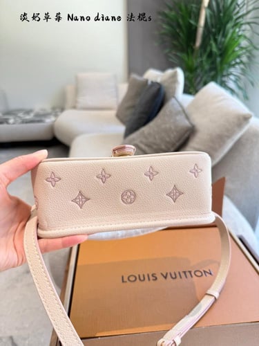 شنطة لويس فيتون Diane