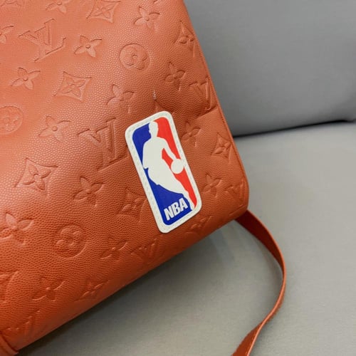 شنطة دفل 55cm لويس فيتون Keepall NBA