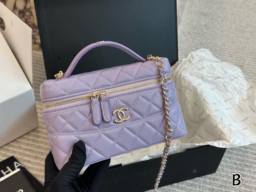 شنطة شانيل (متوفرة بعدة الوان)