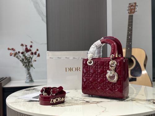 شنطة ليدي ديور Lady Dior