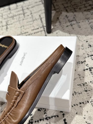 حذاء رسمي سان لوران