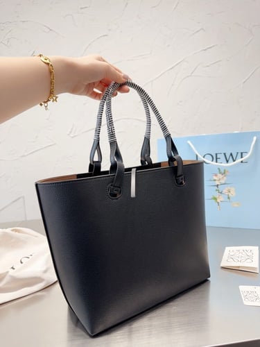 شنطة لويفي انقرام