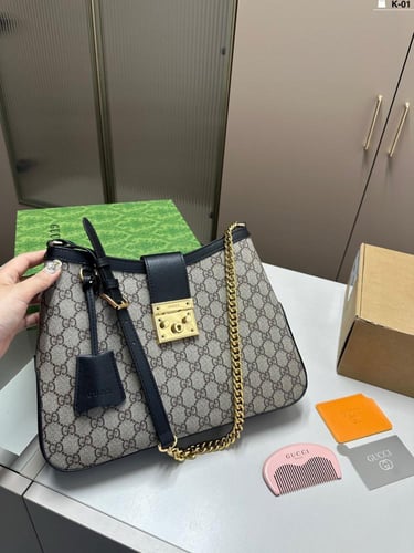 شنطة قوتشي ( متوفرة بعدة الوان واحجام )