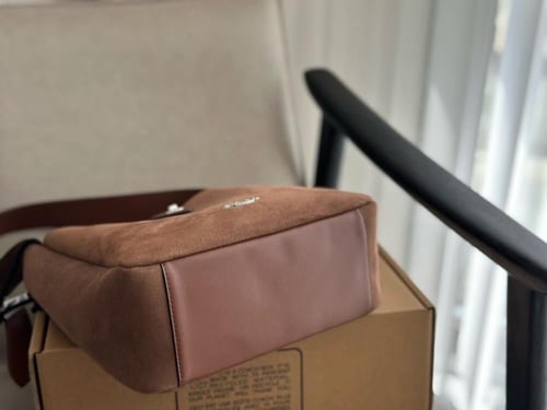 شنطة كوتش هادلي Hadley ( متوفرة بعدة الوان )