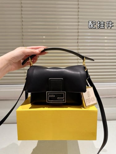 شنطة فندي ميني (متوفرة بعدة الوان)