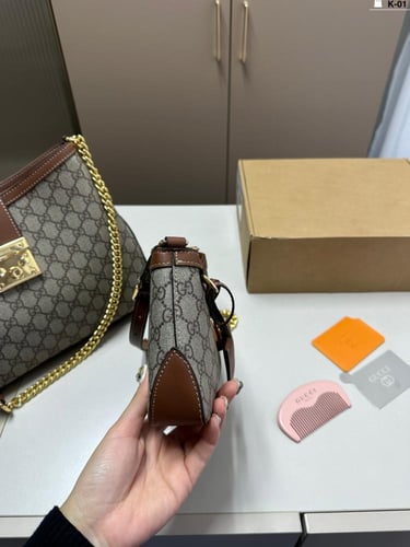 شنطة قوتشي ( متوفرة بعدة الوان واحجام )