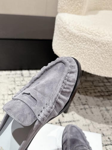 حذاء رسمي سان لوران