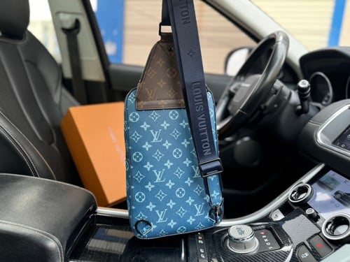 شنطة ظهر لويس فيتون Avenve