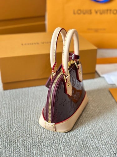 شنطة لويس فيتون ميني الما Alma