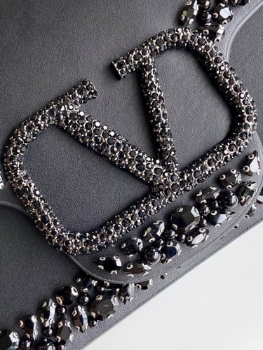 شنطة فالنتينو لوكو كريستال Valentino Loco 27cm