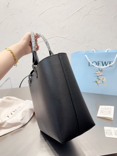 شنطة لويفي انقرام