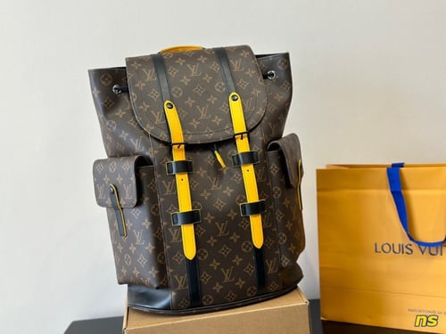 شنطة ظهر لويس فيتون Discovery ( بالوان متعددة )