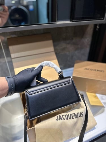 شنطة جاكيموس كوتشيلا ( بالوان متعددة )