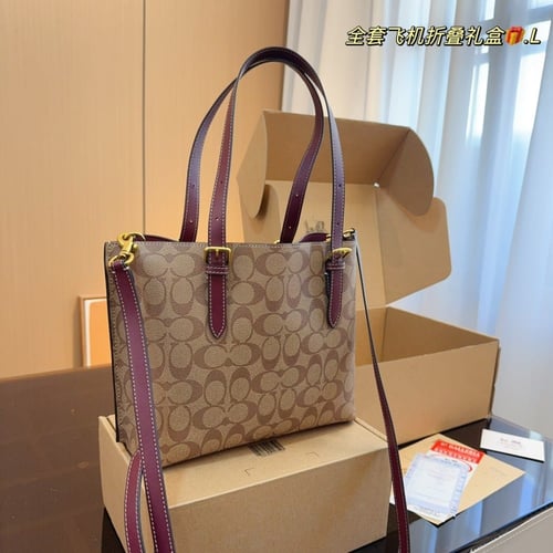 شنطة كوتش مولي ( بالوان متعددة )