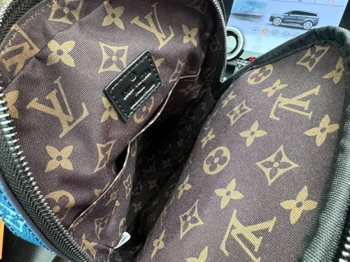 شنطة ظهر لويس فيتون Avenve