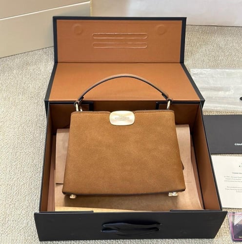 شنطة كوتش اليزا Eliza Carryal ( متوفرة بعدة الوان...